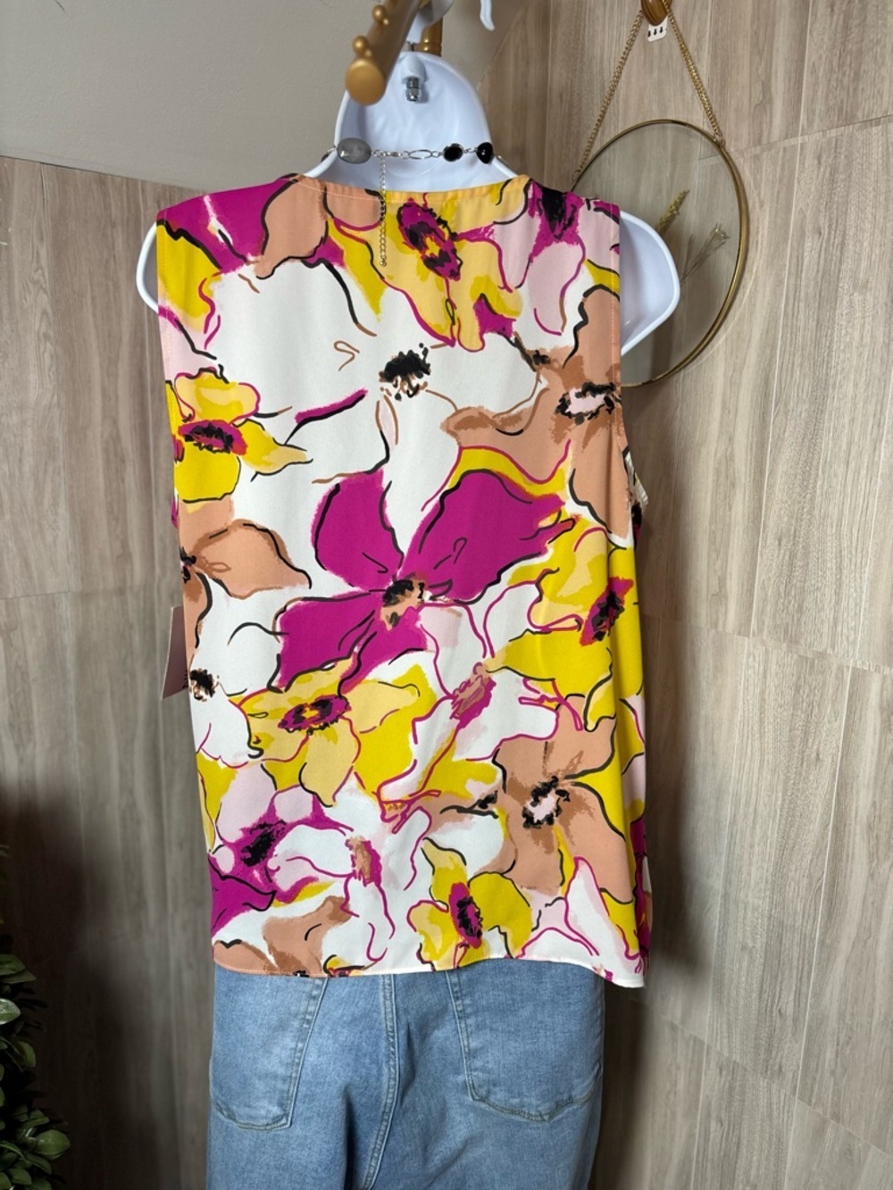 Nine West Vibrant Floral V-Neck Sleeveless Camisole in Yellow, Pink & Cream - Picture 3 of 8